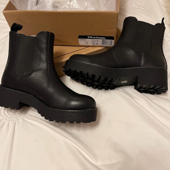 Womens Boots - Picture 4 of 4